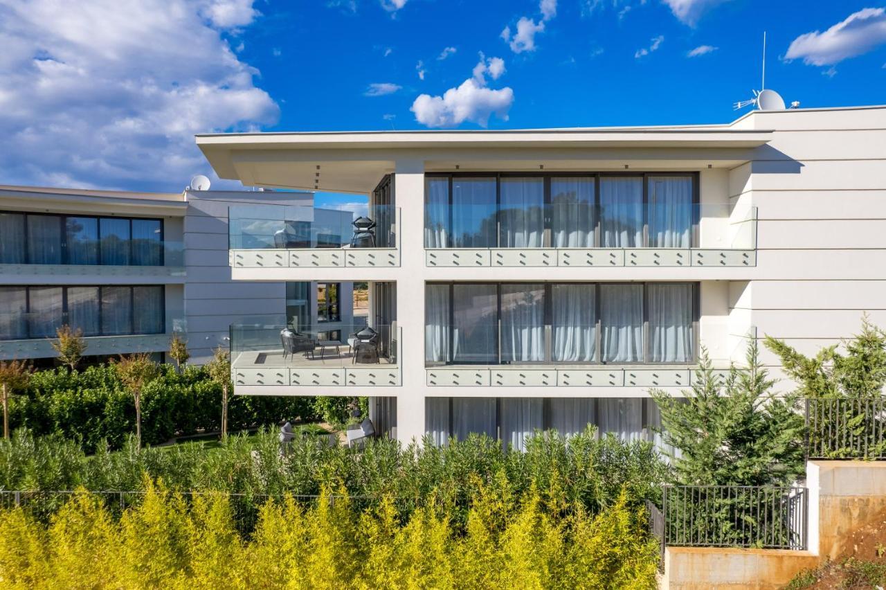 Hadrie Luxury Resort And Villas Krk Krk Town Exteriör bild